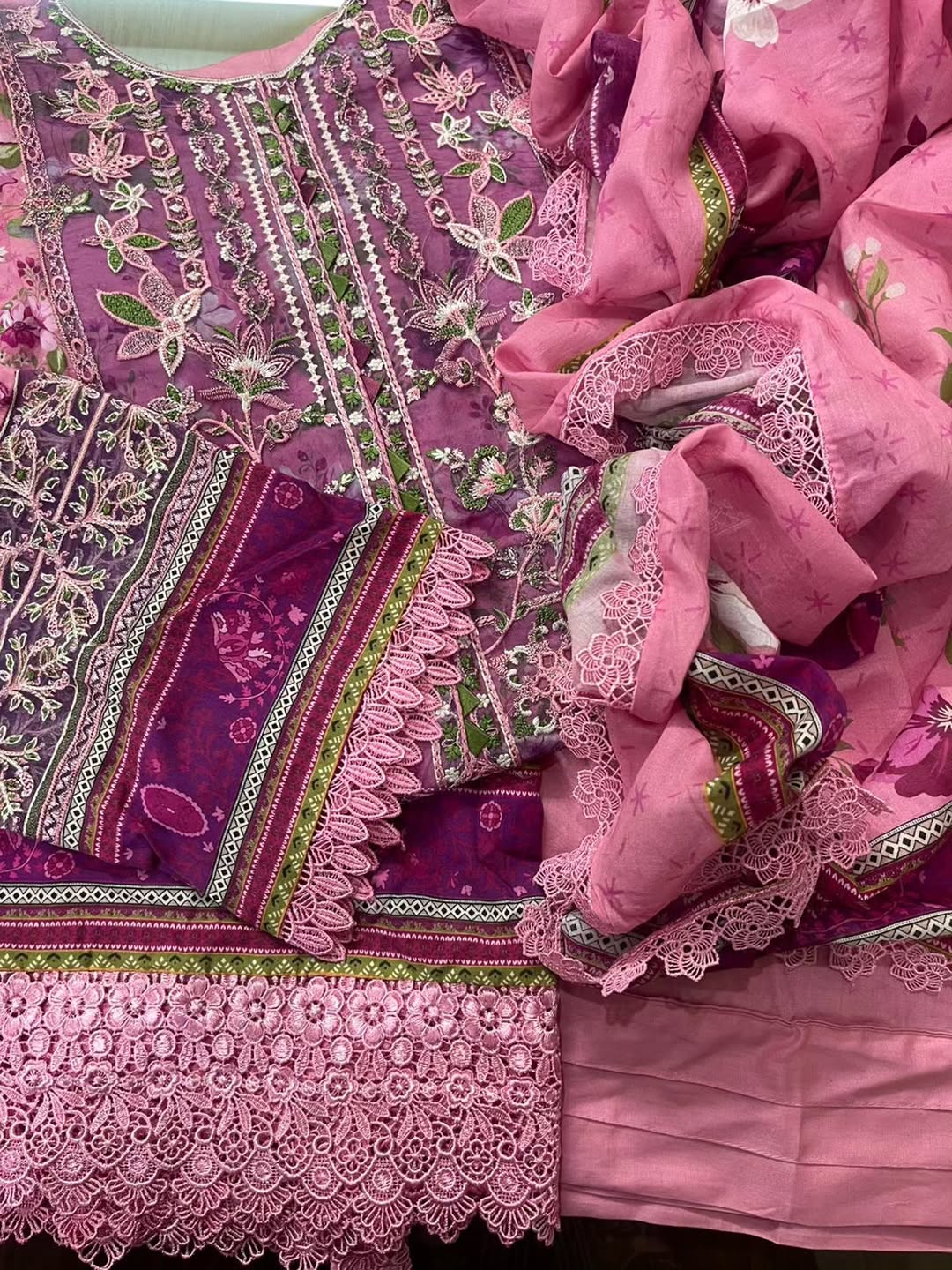 Pink Majest (3-Piece ) Elegant Ready to Wear Outfit