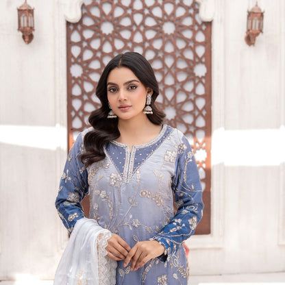 Nazneen: Luxury Silk Readymade 3-Piece