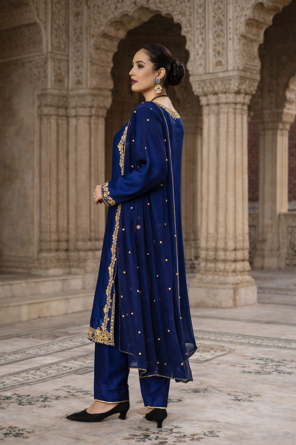 QL-PW26011-Premium Silk Readymade 3-Piece Suit