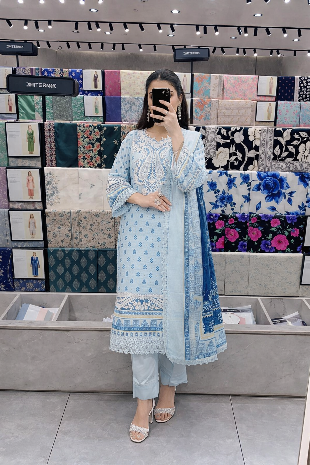 Zarmin- Lawn Ready to Wear 3-Piece Suit