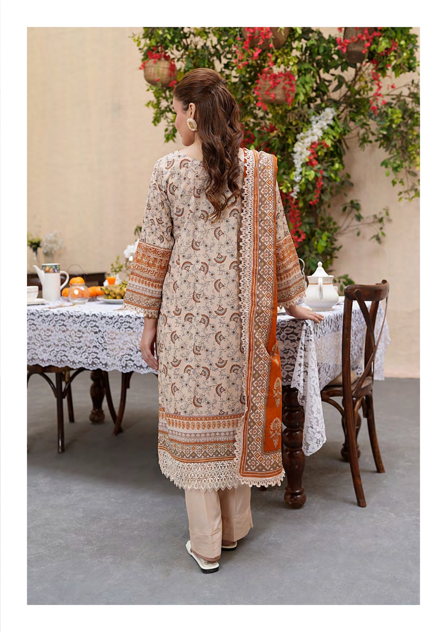 Sahar- Lawn Ready to Wear 3-Piece Suit