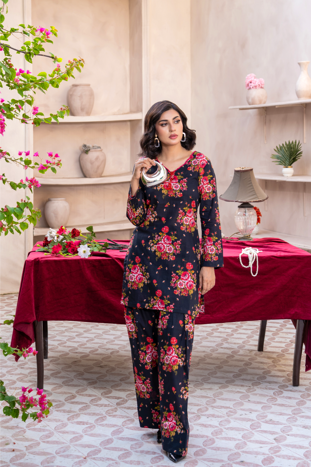 Rose Noir – Printed (2-Piece)