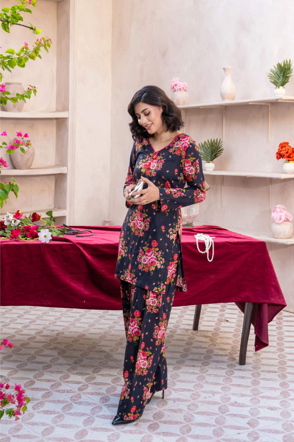 Rose Noir – Printed (2-Piece)