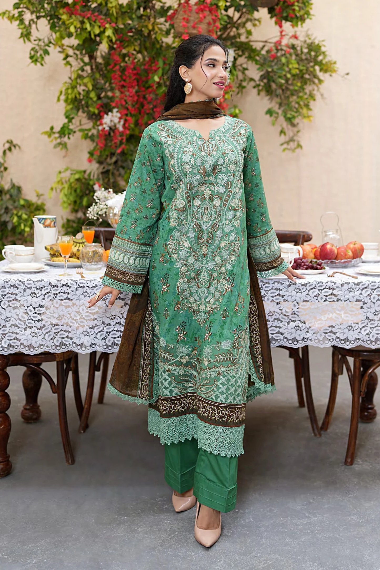 Noor- Lawn Ready to Wear 3-Piece Suit